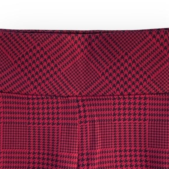 Torrid Pants Pull On Comfort Red Black Check Pattern Size 0 (Large) - Picture 3 of 12